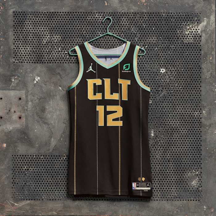 ho22-nbacityedition-na-offbody-charlotte-hero-0014-05-sp-01